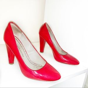 Red Patent Leather Marc Jacobs Pumps